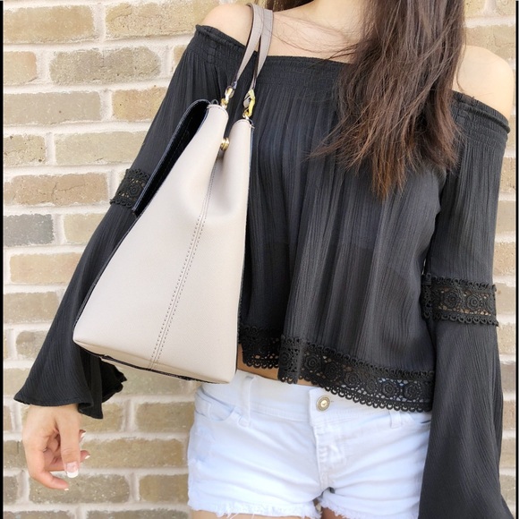 Kate Spade Hazel Court Mason Large Tote Black Bow - Picture 3 of 8